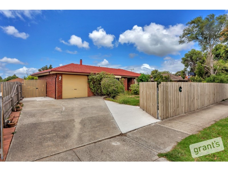 21 Duncan Drive, Pakenham VIC 3810