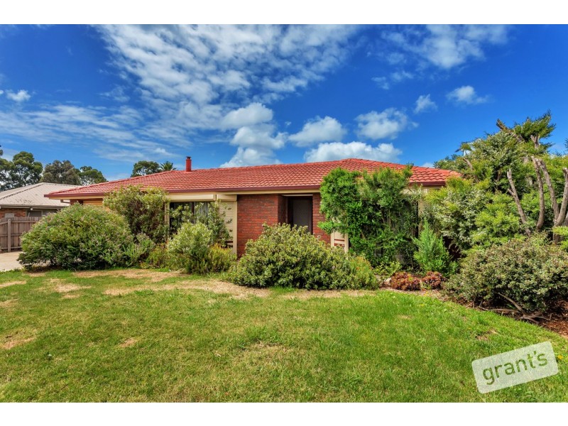 21 Duncan Drive, Pakenham VIC 3810