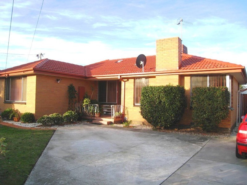 97 Bloomfield Road, Noble Park VIC 3174