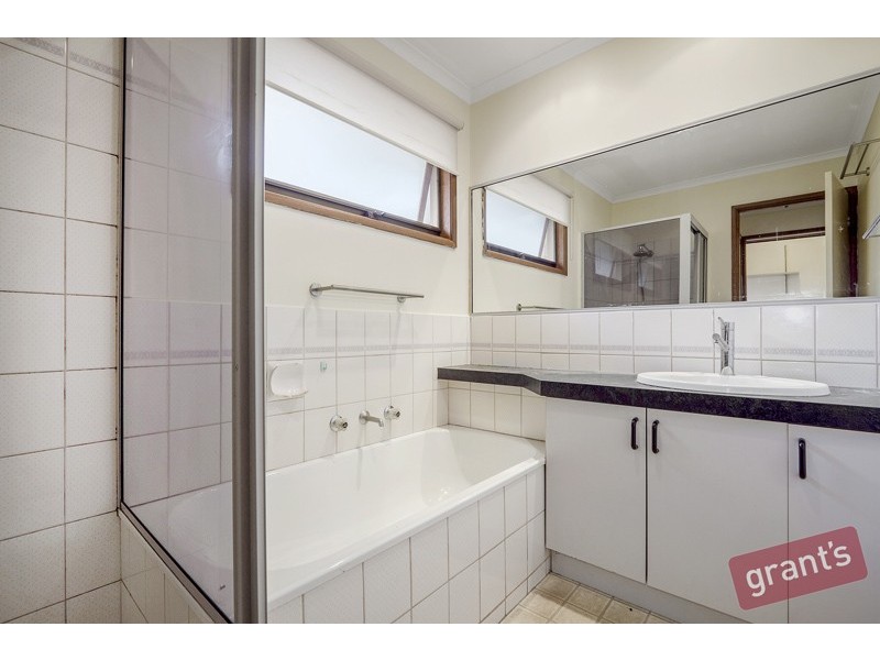 11 Katjusha Court, Pakenham VIC 3810