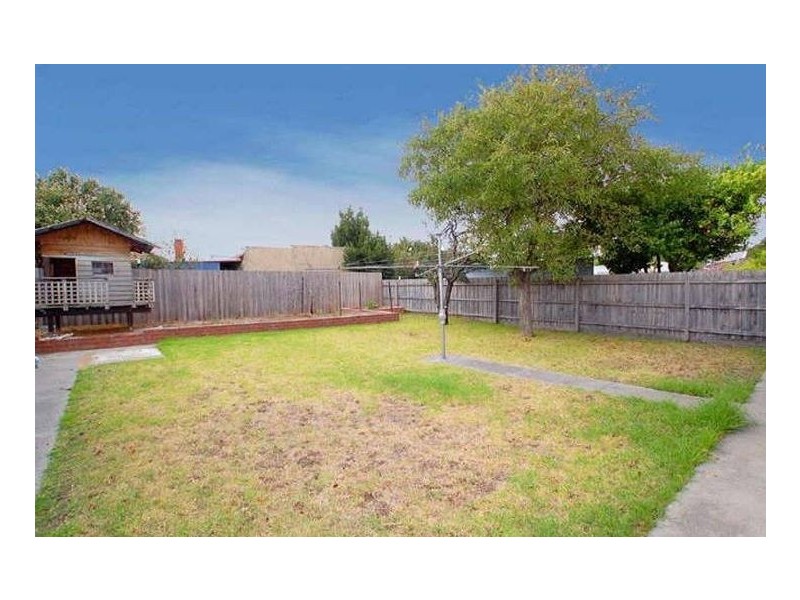 13 Yarraman Road, Noble Park VIC 3174