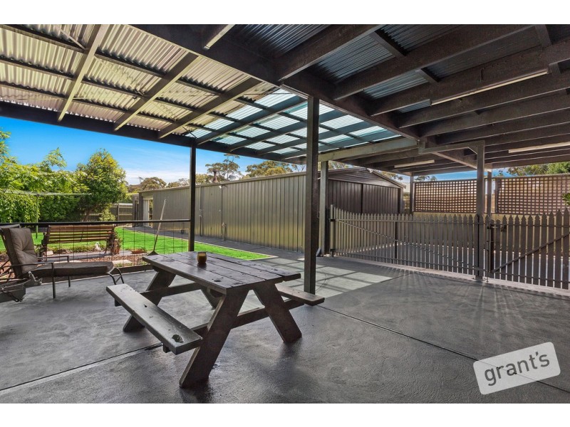 2 Ferndale Court, Lang Lang VIC 3984