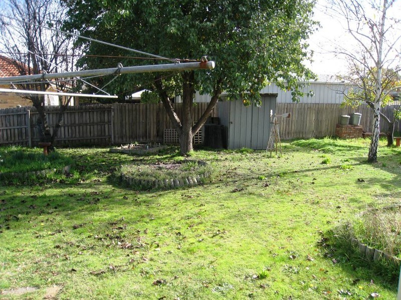 14 Rowlands Avenue, Noble Park VIC 3174