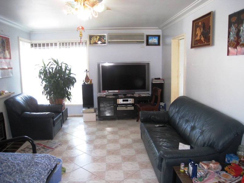 5 Large Street, Springvale VIC 3171