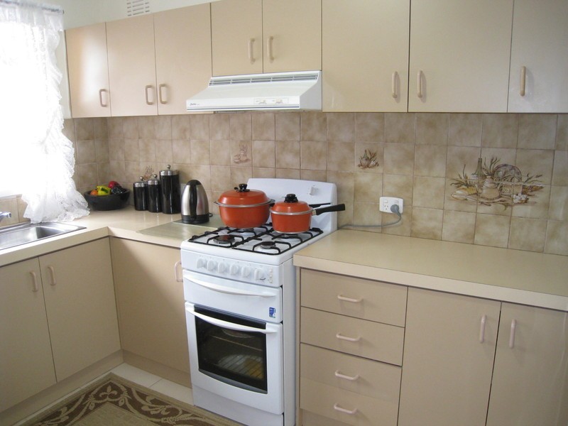 35 Simon Avenue, Noble Park VIC 3174