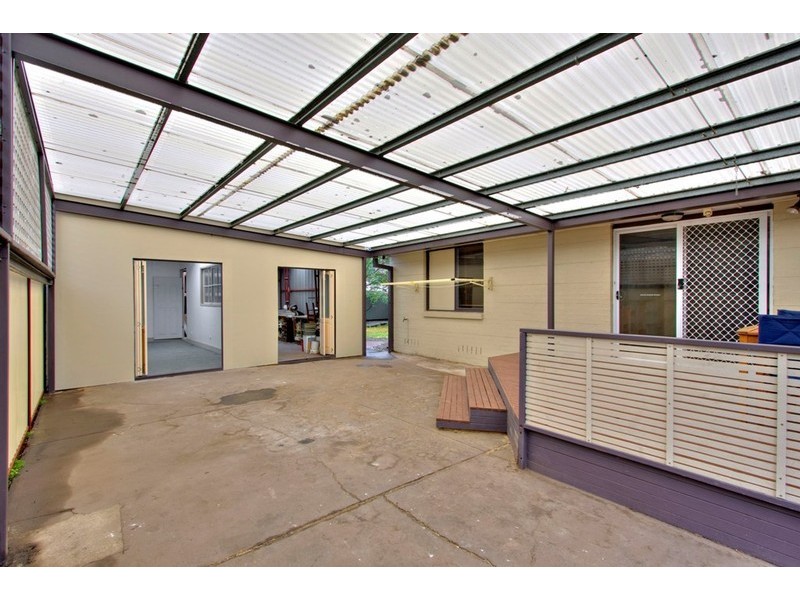 25 Darren Road, Springvale South VIC 3172