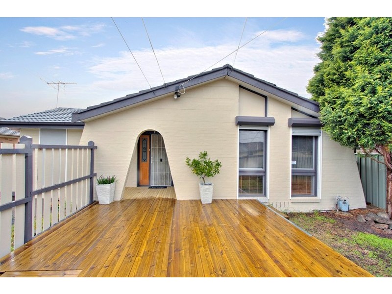 25 Darren Road, Springvale South VIC 3172