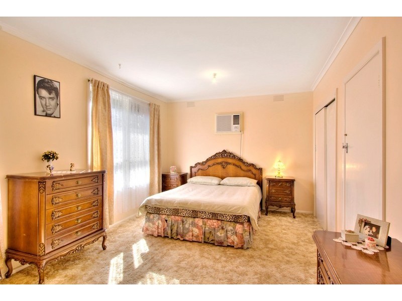 1 Russet Court, Keysborough VIC 3173