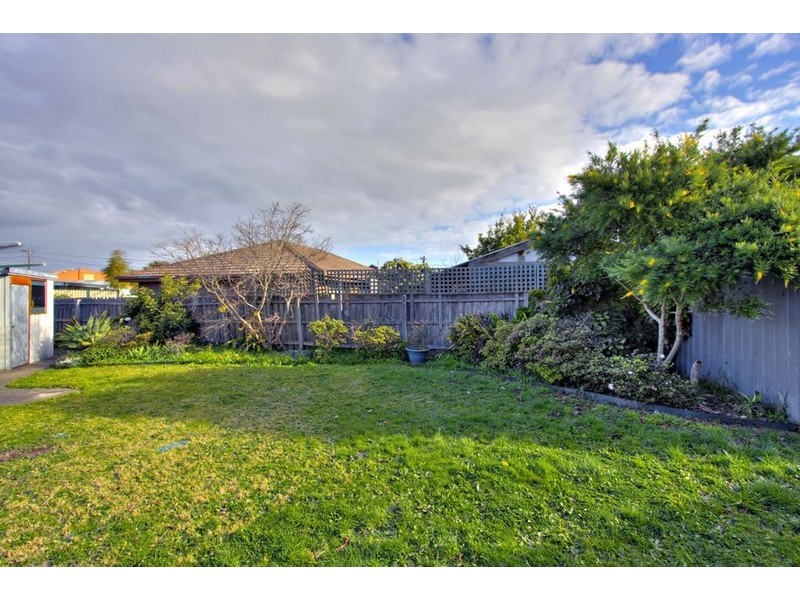 2 Nash Street, Springvale VIC 3171