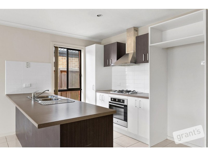 7 Glenvista Road, Pakenham VIC 3810