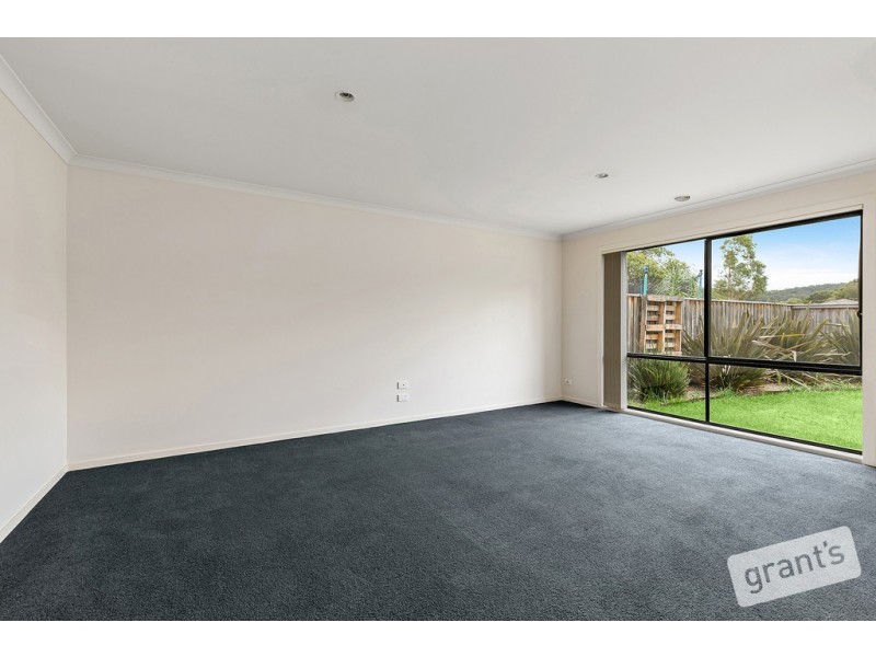 7 Glenvista Road, Pakenham VIC 3810