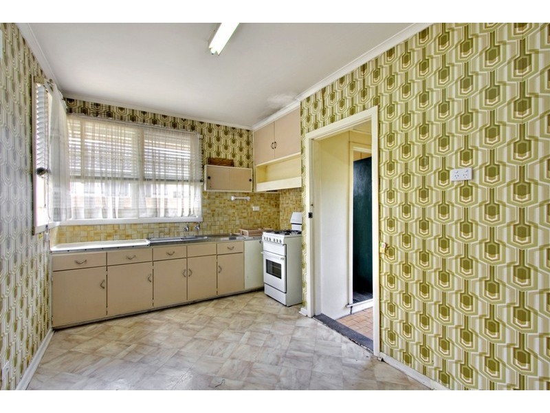 39 Goodwood Drive, Springvale VIC 3171