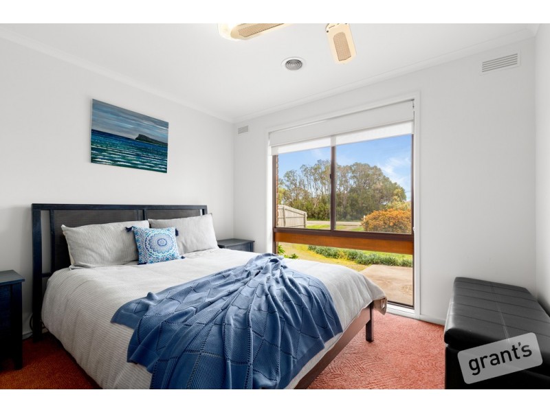 22 Racecourse Road, Nar Nar Goon VIC 3812