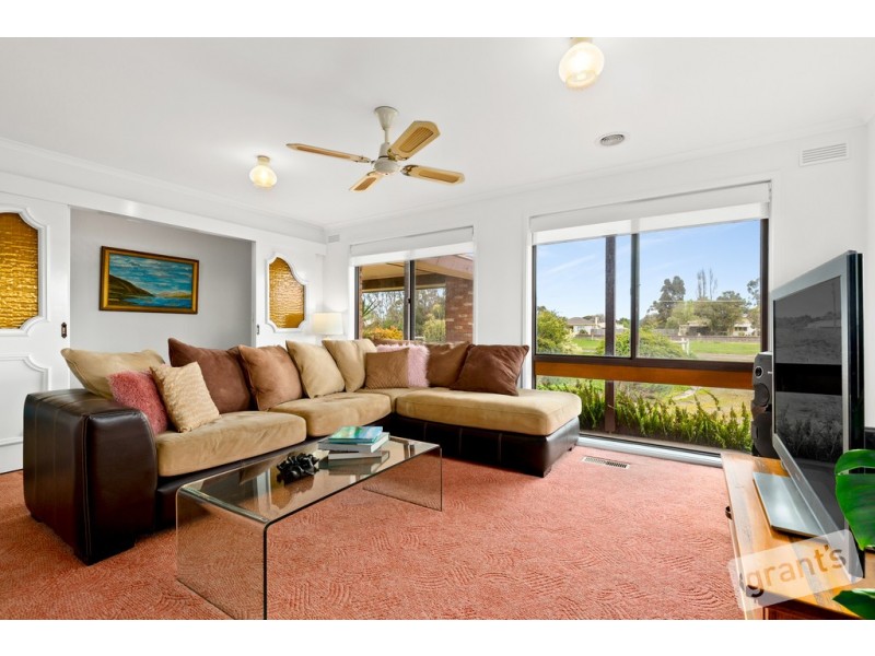 22 Racecourse Road, Nar Nar Goon VIC 3812