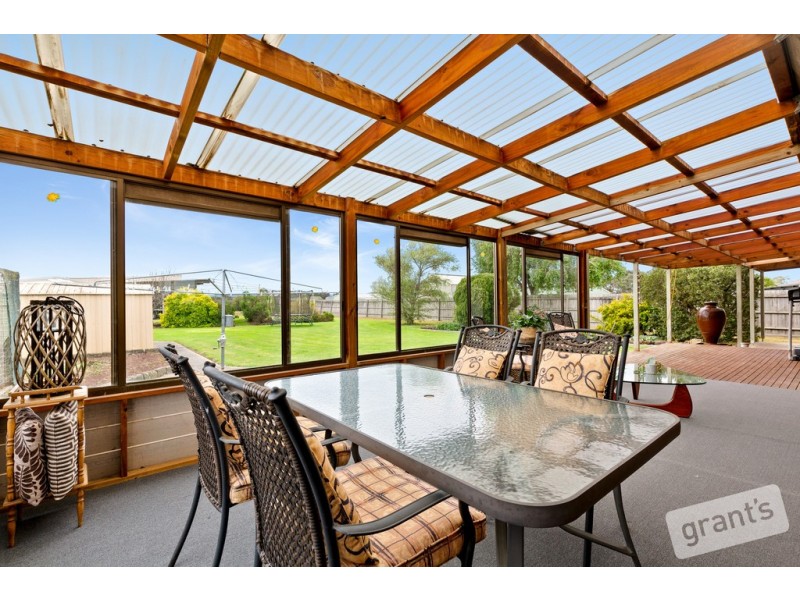 22 Racecourse Road, Nar Nar Goon VIC 3812