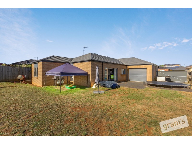 15 Skyline Drive, Warragul VIC 3820