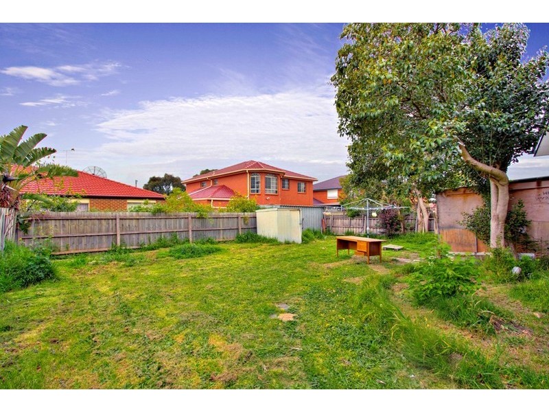77 Heyington Crescent, Noble Park North VIC 3174