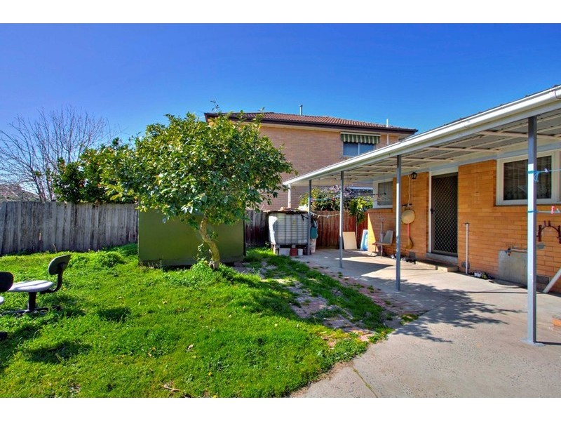 1 Fairbairn Street, Springvale VIC 3171