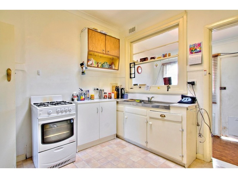 21 Masters Street, Dandenong VIC 3175