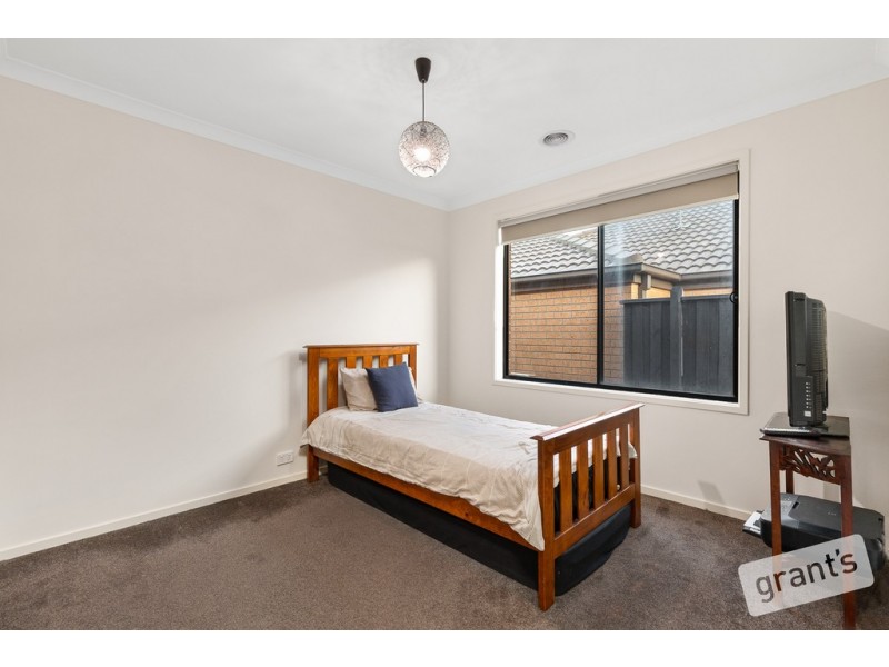 4 Tyalla Way, Pakenham VIC 3810