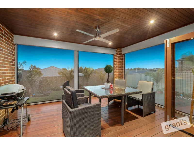 12 Quirk Road, Pakenham VIC 3810