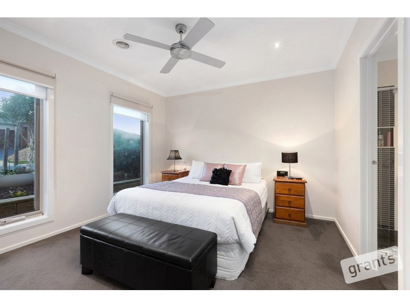 12 Quirk Road, Pakenham VIC 3810