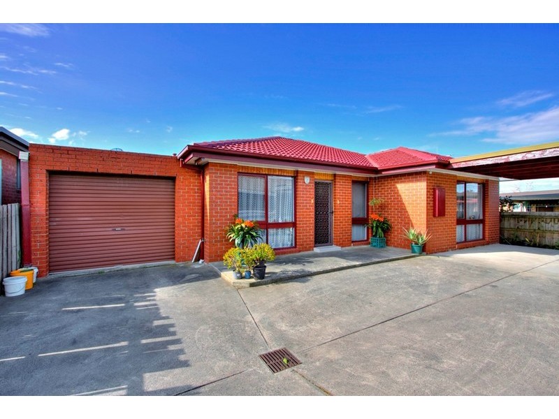 2/49 Paterson Road, Springvale South VIC 3172