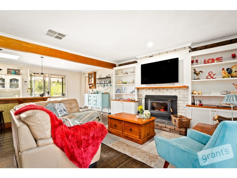 9 Cherry Tree Road, Nyora VIC 3987