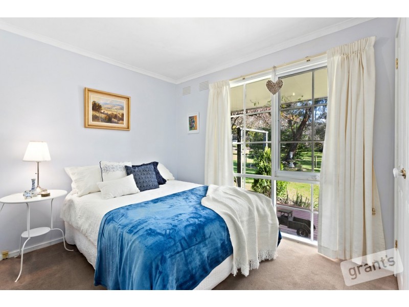 9 Cherry Tree Road, Nyora VIC 3987