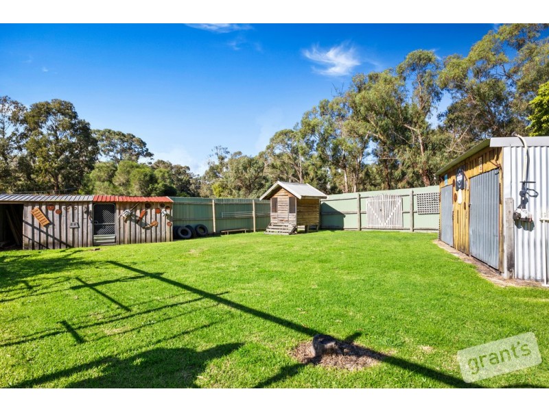 9 Cherry Tree Road, Nyora VIC 3987