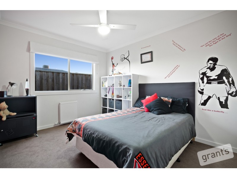 17 Wallagra Court, Narre Warren South VIC 3805