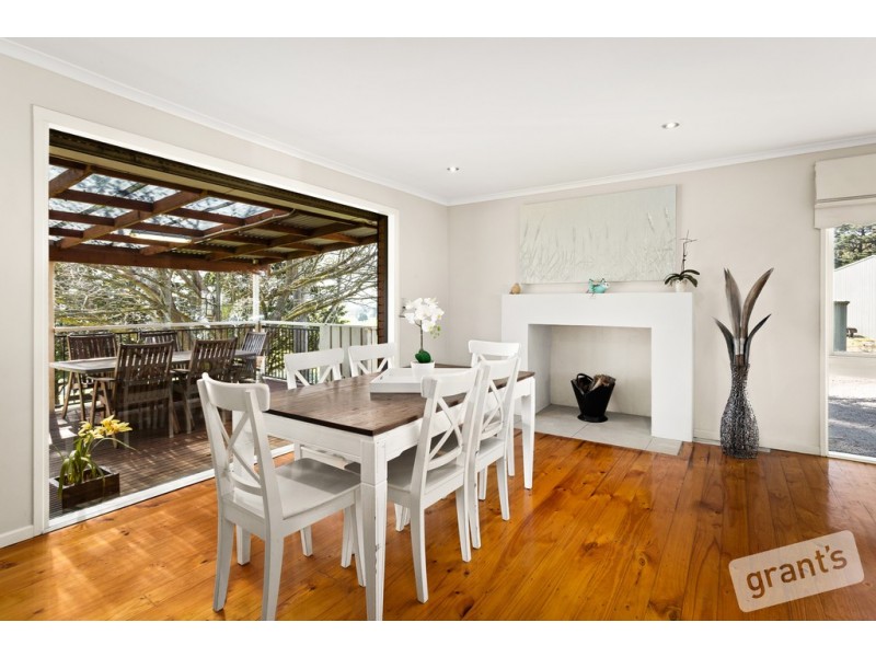 205 Huxtable Road, Pakenham Upper VIC 3810