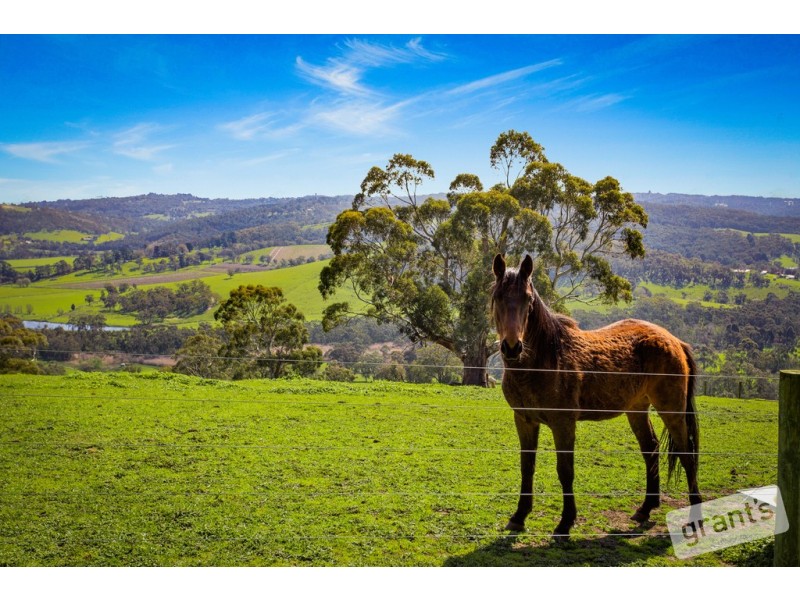 205 Huxtable Road, Pakenham Upper VIC 3810