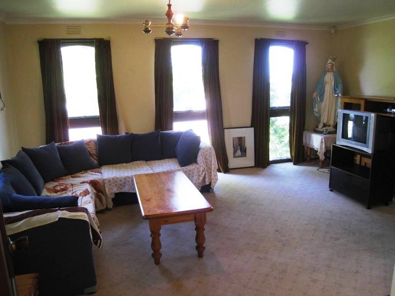 22 Blaxland Drive, Dandenong North VIC 3175