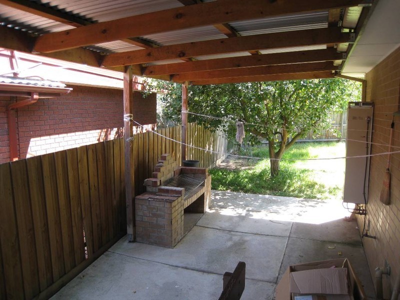 22 Blaxland Drive, Dandenong North VIC 3175