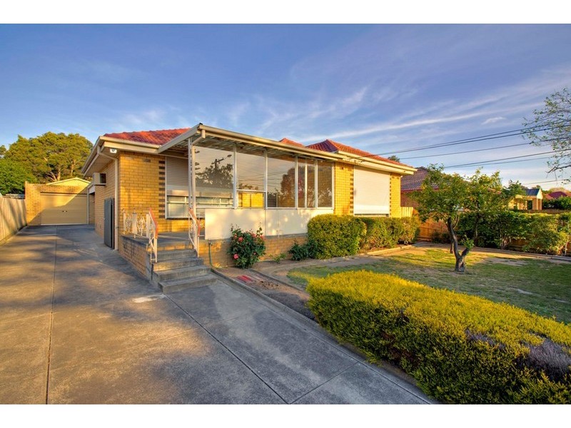 9 Redpath Crescent, Springvale VIC 3171