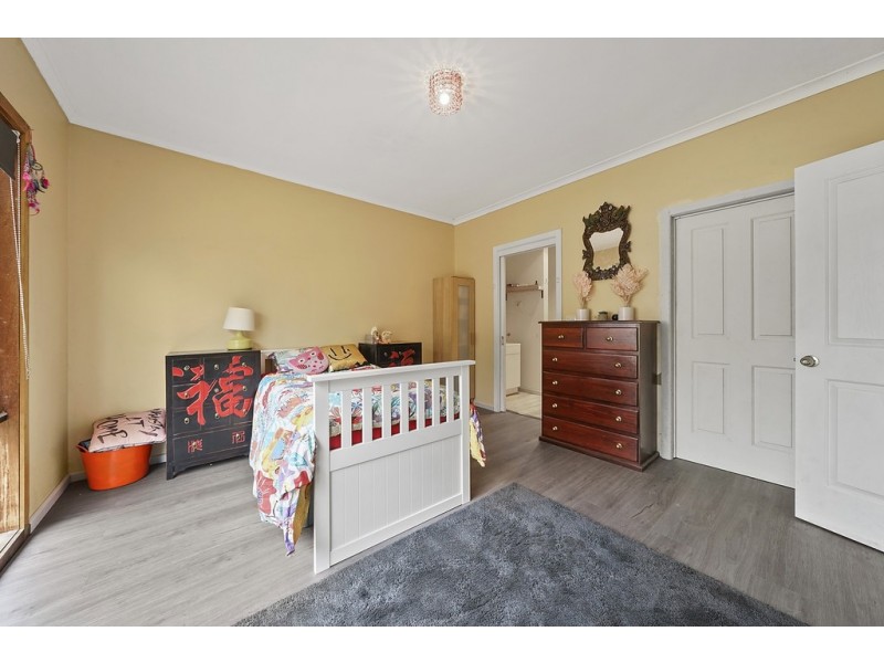 49 Forster Drive, Nyora VIC 3987