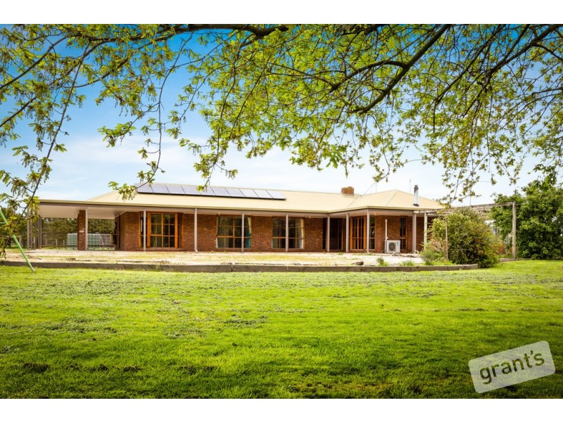 155 Forest Road, Labertouche VIC 3816