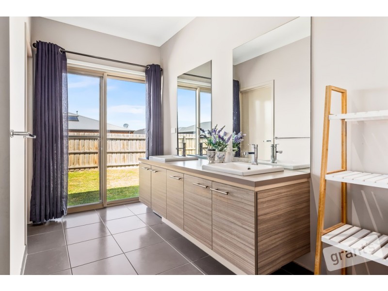 5 Nottingham Avenue, Morwell VIC 3840