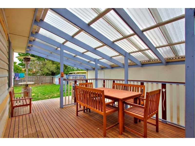 6 Lee Avenue, Springvale VIC 3171