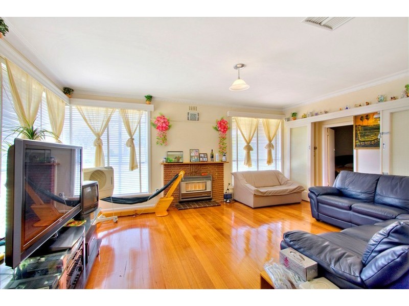 16 Leman Crescent, Noble Park VIC 3174