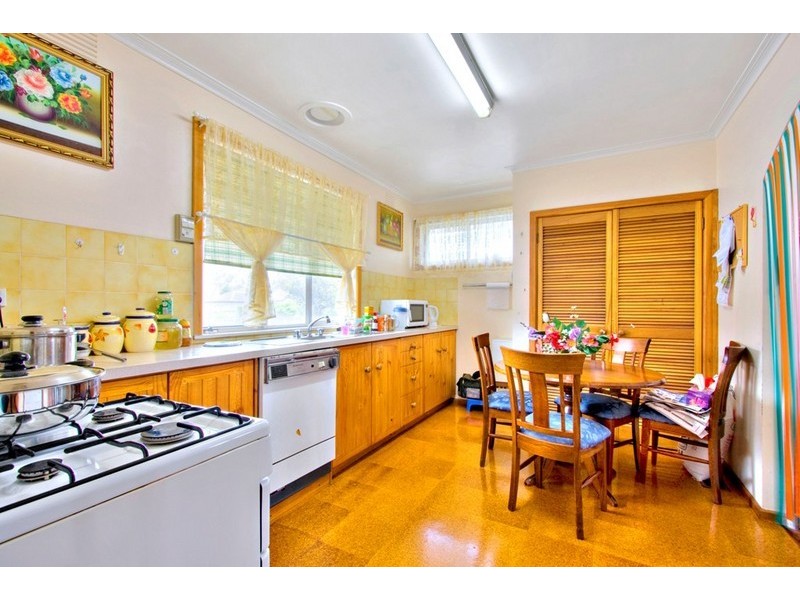 16 Leman Crescent, Noble Park VIC 3174