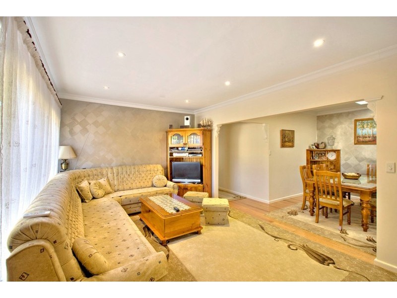 88 Oakwood Avenue, Noble Park North VIC 3174