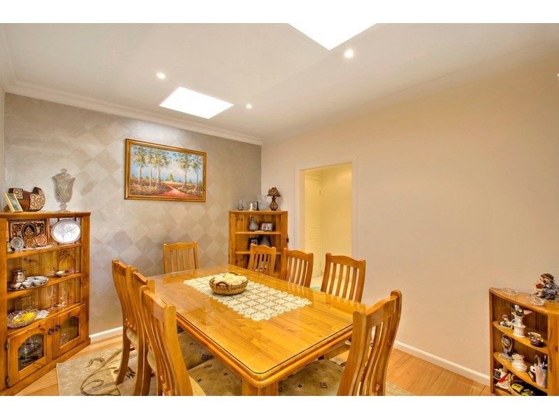 88 Oakwood Avenue, Noble Park North VIC 3174