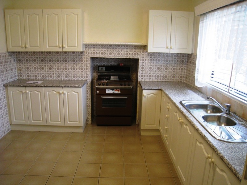 43B Princess Ave, Springvale VIC 3171