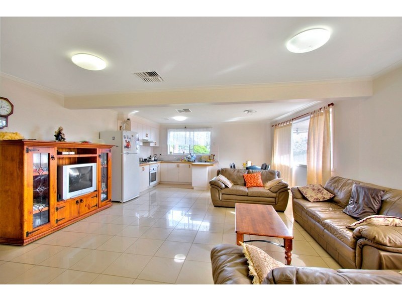 14 Meredith Street, Noble Park North VIC 3174