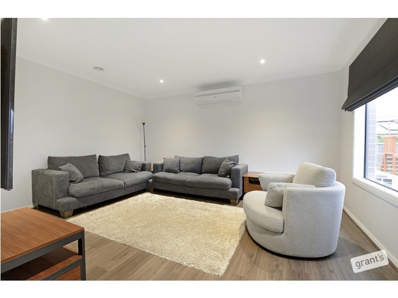 10 Bexley Boulevard, Drouin VIC 3818