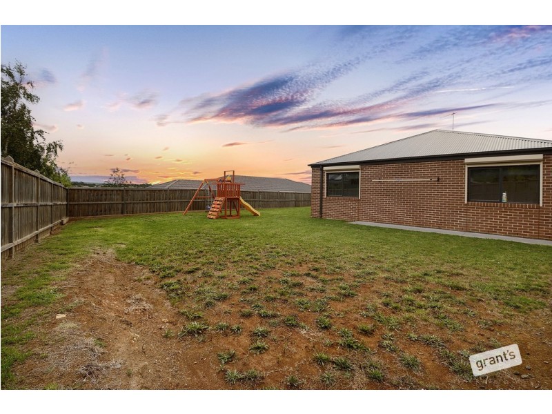 10 Bexley Boulevard, Drouin VIC 3818