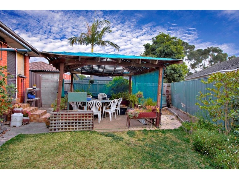 17 Lebanon Crescent, Mulgrave VIC 3170