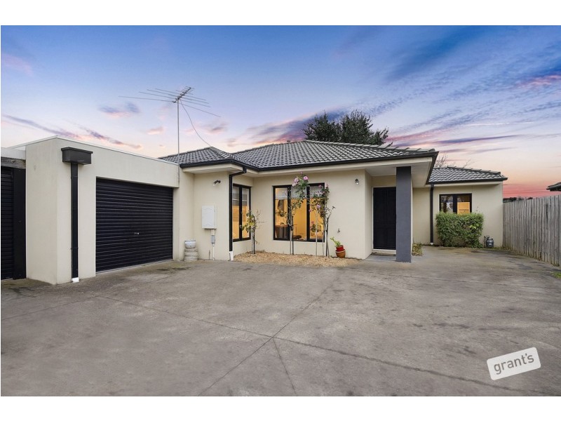2/143 Lower Dandenong Road, Mentone VIC 3194